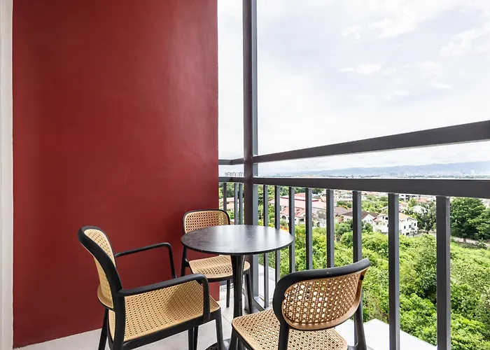 Apartment Cebu Serene Quarters With Pool View