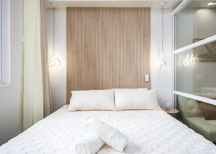 Cebu Serene Quarters With Pool View Apartment